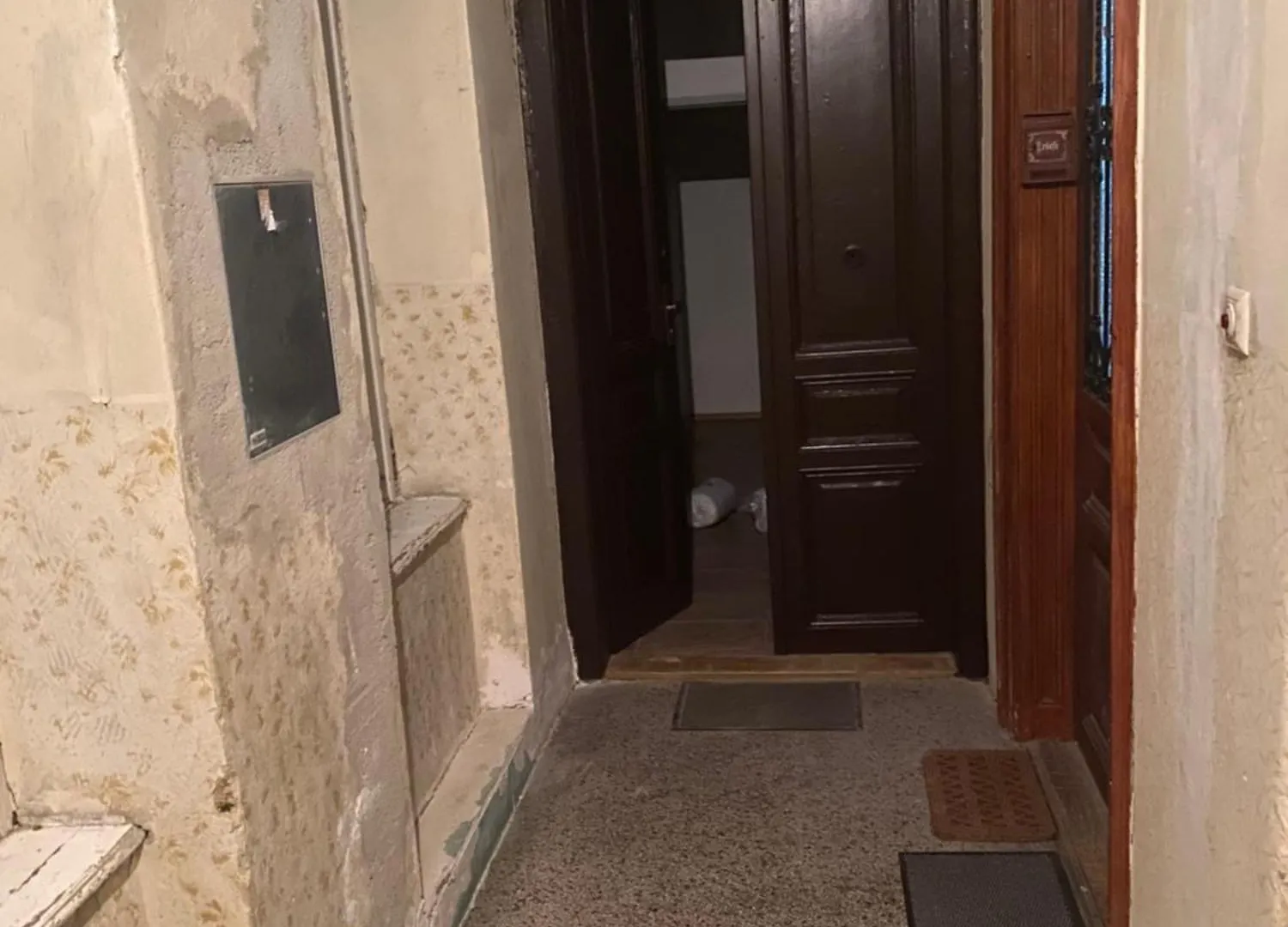 Cheap Apartment For 8 People. Vienna. 10Th District Вена
